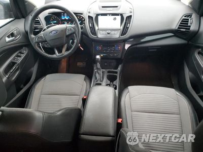 Zdjęcie 8 z 17 samochodu: 2017 FORD ESCAPE SE VIN:1FMCU0GD5HUB98732 - miniatura