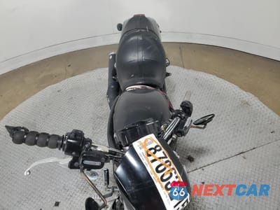 Piąte zdjęcie samochodu w środku: 2009 HARLEY-DAVIDSON VRSCDX VIN:1HD1HHH129K800596 - miniatura
