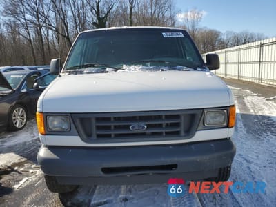 Piąte zdjęcie samochodu w środku: 2003 FORD ECONOLINE E250 VAN VIN:1FTNE24W23HB29073 - miniatura