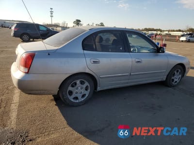 Trzecie zdjęcie samochodu z tyłu: 2002 HYUNDAI ELANTRA GLS VIN:KMHDN45D82U375843 - miniatura