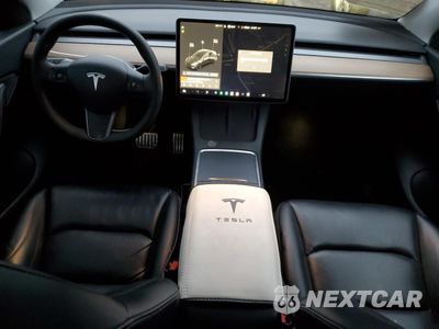 Zdjęcie 8 z 12 samochodu: 2021 TESLA MODEL Y VIN:5YJYGDEF9MF261153 - miniatura