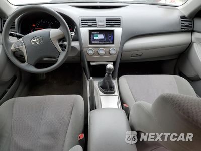 Zdjęcie 8 z 12 samochodu: 2011 TOYOTA CAMRY BASE VIN:4T1BF3EK2BU651219 - miniatura