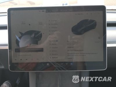 Zdjęcie 9 z 14 samochodu: 2024 TESLA MODEL Y VIN:7SAYGDEE4RF004435 - miniatura