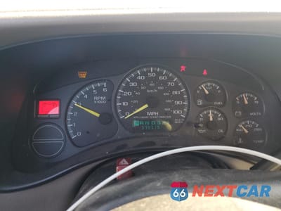 Zdjęcie 9 z 13 samochodu: 2001 GMC YUKON XL K1500 VIN:3GKFK16T31G221718 - miniatura