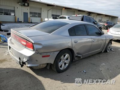 Trzecie zdjęcie samochodu z tyłu: 2013 DODGE CHARGER SE VIN:2C3CDXBG2DH688688 - miniatura