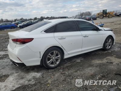 Trzecie zdjęcie samochodu z tyłu: 2018 HYUNDAI SONATA SPORT VIN:5NPE34AF5JH658358 - miniatura