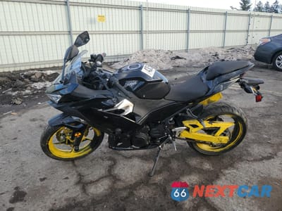 Trzecie zdjęcie samochodu z tyłu: 2018 KAWASAKI EX400 VIN:JKAEXKH12JDA08618 - miniatura