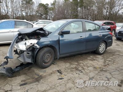 2015 NISSAN VERSA S 3N1CN7AP8FL825673 - główne zdjęcie licytacji z USA - miniatura