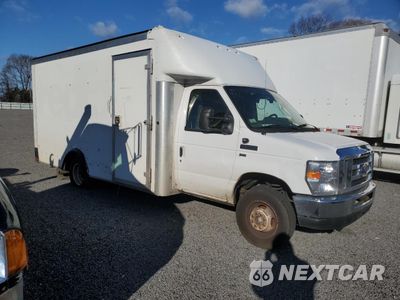 Czwarte zdjęcie samochodu z boku: 2016 FORD ECONOLINE E350 SUPER DUTY CUTAWAY VAN VIN:1FDWE3FL1GDC39439 - miniatura