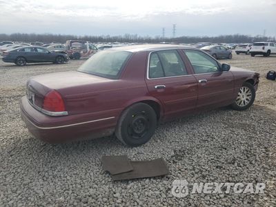 Trzecie zdjęcie samochodu z tyłu: 2004 FORD CROWN VICTORIA LX VIN:2FAFP74W64X115535 - miniatura