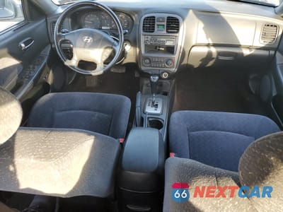 Zdjęcie 8 z 12 samochodu: 2004 HYUNDAI SONATA GL VIN:KMHWF25H24A927936 - miniatura