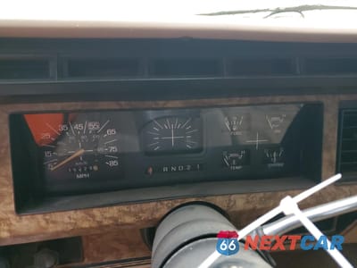 Zdjęcie 9 z 12 samochodu: 1986 FORD F250 VIN:1FTHX25L0GKA40803 - miniatura