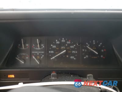 Zdjęcie 9 z 15 samochodu: 1992 FORD EXPLORER VIN:1FMCU24X2NUC78107 - miniatura