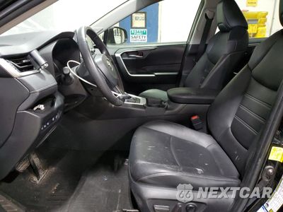 Zdjęcie 7 z 15 samochodu: 2021 TOYOTA RAV4 XLE PREMIUM VIN:2T3A1RFV9MW240562 - miniatura