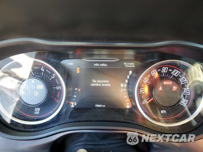 Zdjęcie 17 z 30 samochodu: 2021 DODGE CHALLENGER SXT VIN:2C3CDZAG1MH623408 - miniatura