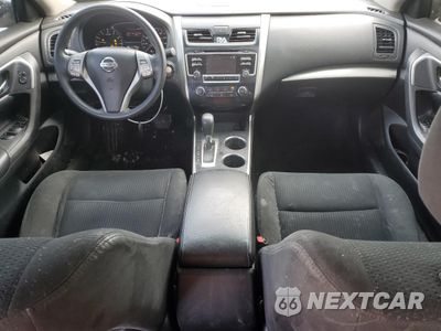 Zdjęcie 8 z 15 samochodu: 2015 NISSAN ALTIMA 2.5 VIN:1N4AL3AP3FC431437 - miniatura