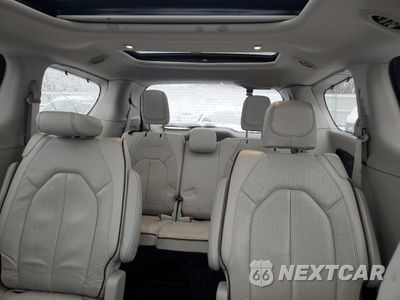 Zdjęcie 10 z 16 samochodu: 2019 CHRYSLER PACIFICA LIMITED VIN:2C4RC1GG8KR705628 - miniatura
