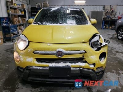 Piąte zdjęcie samochodu w środku: 2016 FIAT 500X TREKKING VIN:ZFBCFXCT0GP333872 - miniatura
