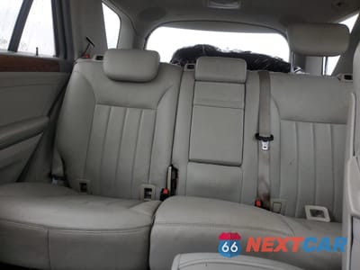 Zdjęcie 10 z 13 samochodu: 2004 MERCEDES-BENZ ML 350 VIN:4JGBB86E76A113754 - miniatura