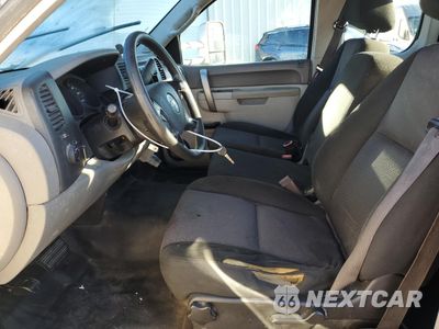 Zdjęcie 7 z 12 samochodu: 2012 CHEVROLET SILVERADO C1500 VIN:1GCRCPEX4CZ131901 - miniatura