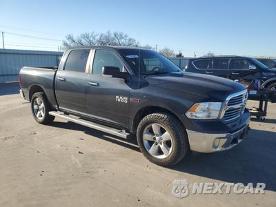Czwarte zdjęcie samochodu z boku: 2015 RAM 1500 SLT VIN:1C6RR7LM6FS748258 - miniatura