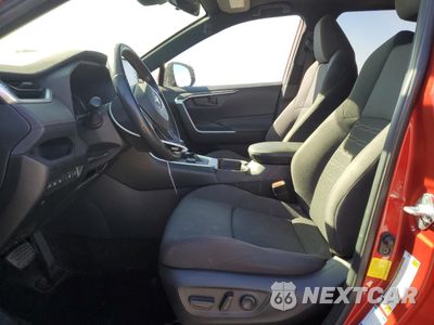Zdjęcie 7 z 15 samochodu: 2021 TOYOTA RAV4 PRIME SE VIN:JTMAB3FVXMD019222 - miniatura