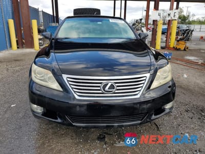 Piąte zdjęcie samochodu w środku: 2010 LEXUS LS 460L VIN:JTHGL5EF6A5041395 - miniatura