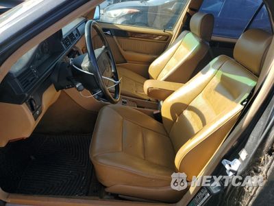 Zdjęcie 7 z 12 samochodu: 1990 MERCEDES-BENZ 300 E VIN:WDBEA30DXLB175841 - miniatura