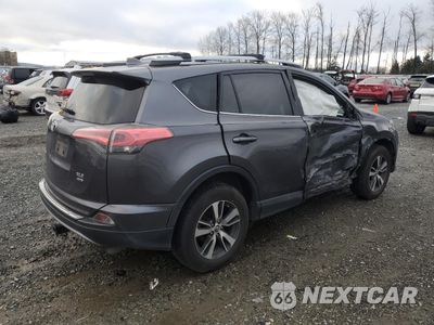 Trzecie zdjęcie samochodu z tyłu: 2017 TOYOTA RAV4 XLE VIN:JTMRFREV8HJ119127 - miniatura