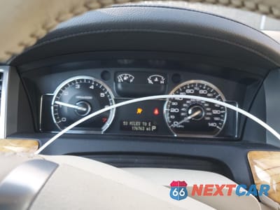 Zdjęcie 9 z 13 samochodu: 2009 LINCOLN MKS VIN:1LNHM93R69G619997 - miniatura