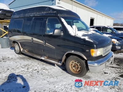 Czwarte zdjęcie samochodu z boku: 2002 FORD ECONOLINE E150 VAN VIN:1FDRE14W92HA76300 - miniatura