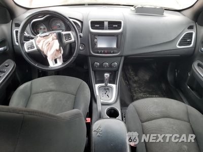 Zdjęcie 8 z 14 samochodu: 2012 DODGE AVENGER SXT VIN:1C3CDZCB3CN126108 - miniatura