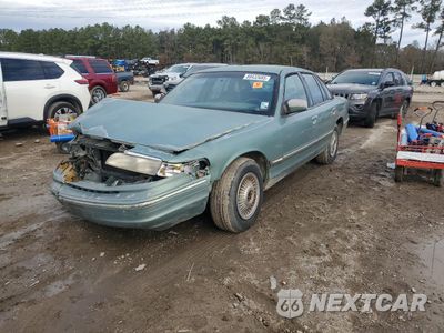 1997 FORD CROWN VICTORIA 2FALP73W7VX123830 - główne zdjęcie licytacji z USA - miniatura