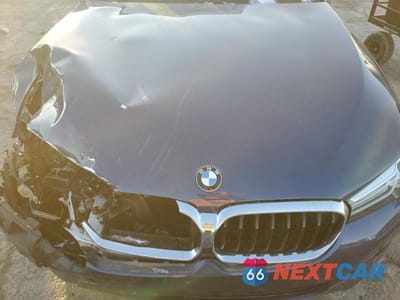 Zdjęcie 11 z 12 samochodu: 2021 BMW 530 XI VIN:WBA13BJ08MCF31196 - miniatura