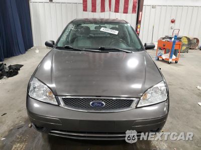 Piąte zdjęcie samochodu w środku: 2007 FORD FOCUS ZX4 VIN:1FAHP34N57W221192 - miniatura