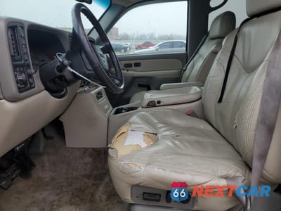 Zdjęcie 7 z 13 samochodu: 2001 GMC YUKON XL K1500 VIN:3GKFK16T01G275851 - miniatura