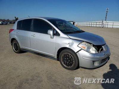 Czwarte zdjęcie samochodu z boku: 2011 NISSAN VERSA S VIN:3N1BC1CP5BL484514 - miniatura
