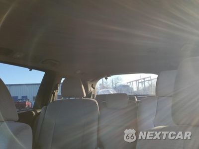 Zdjęcie 10 z 15 samochodu: 2013 HONDA ODYSSEY EX VIN:5FNRL5H41DB045202 - miniatura