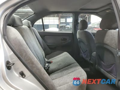 Zdjęcie 11 z 14 samochodu: 2002 HYUNDAI ELANTRA GLS VIN:KMHDN45D12U444923 - miniatura