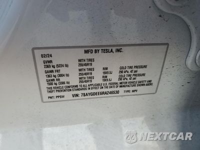 Zdjęcie 14 z 14 samochodu: 2024 TESLA MODEL Y VIN:7SAYGDEE6RA246530 - miniatura