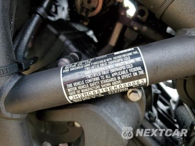 Zdjęcie 9 z 10 samochodu: 2014 HONDA CTX700 N VIN:JH2RC6819EK000063 - miniatura