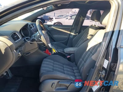 Zdjęcie 7 z 13 samochodu: 2011 VOLKSWAGEN GTI VIN:WVWGV7AJ2BW261887 - miniatura