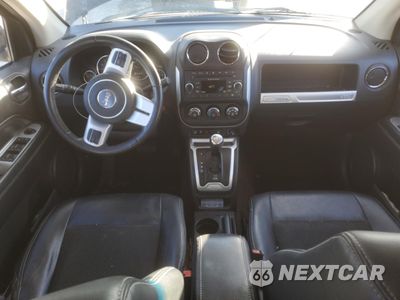 Zdjęcie 8 z 16 samochodu: 2017 JEEP COMPASS LATITUDE VIN:1C4NJCEA3HD151523 - miniatura