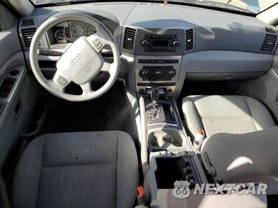 Zdjęcie 10 z 15 samochodu: 2007 JEEP GRAND CHEROKEE LAREDO VIN:1J8GR48K87C682127 - miniatura
