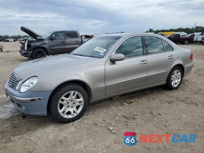 2003 MERCEDES-BENZ E 320 WDBUF65J73A186783 - główne zdjęcie licytacji z USA - miniatura