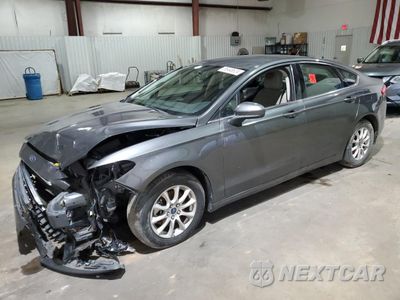 2018 FORD FUSION S 3FA6P0G72JR242689 - główne zdjęcie licytacji z USA - miniatura