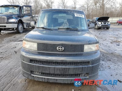 Piąte zdjęcie samochodu w środku: 2006 TOYOTA SCION XB VIN:JTLKT324464072634 - miniatura