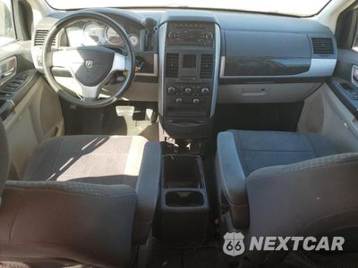 Zdjęcie 8 z 13 samochodu: 2010 DODGE GRAND CARAVAN SXT VIN:2D4RN5D14AR461902 - miniatura