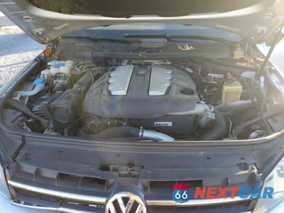 Zdjęcie 14 z 15 samochodu: 2012 VOLKSWAGEN TOUAREG V6 TDI VIN:WVGEK9BP2CD012187 - miniatura