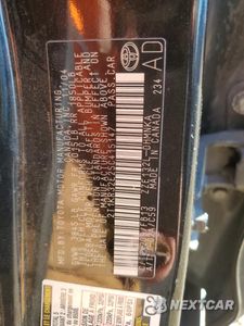 Zdjęcie 12 z 12 samochodu: 2005 TOYOTA COROLLA MATRIX XR VIN:2T1KR32E25C415147 - miniatura